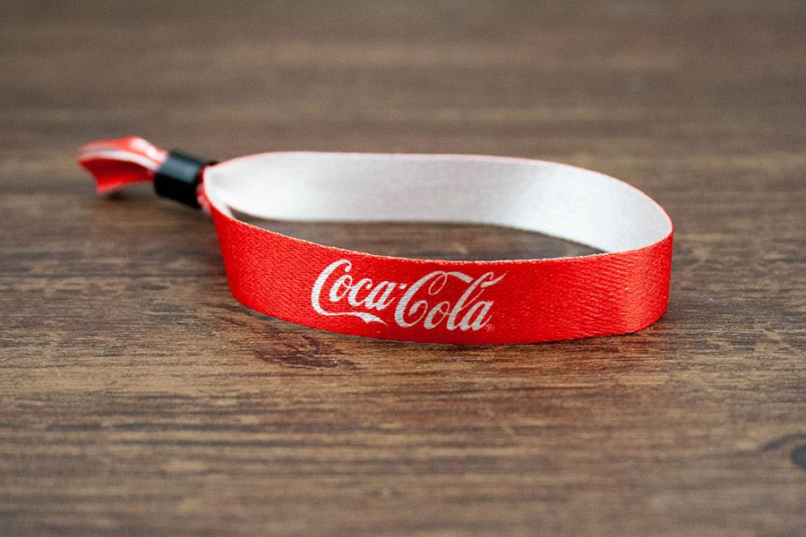 polsbandjes met zwarte schuifsluiting voor Coca-Cola